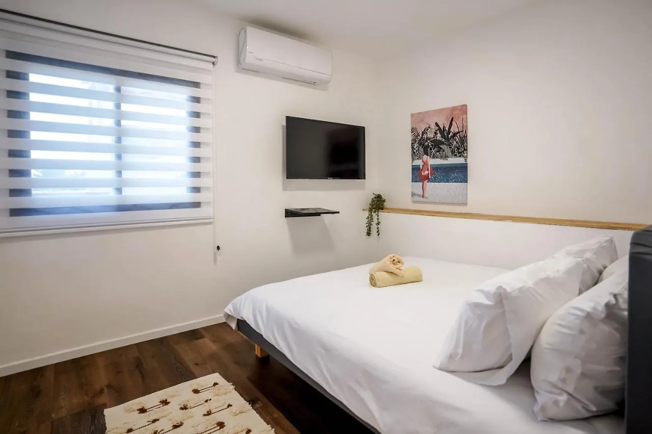 וילה רוני בריכה מחוממת Villa Roni Heated Pool Eilat Israel